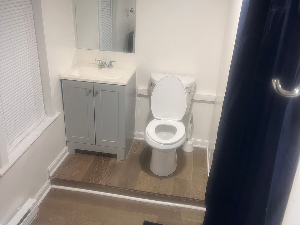 2nd image of 514 S Payson St #2C