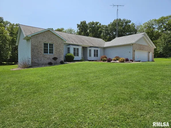 10623 E Richview Rd, Mount Vernon, IL 62864