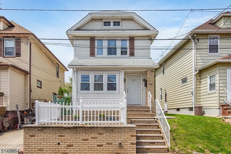 213 Elm, Elizabeth, NJ 07208 | Zillow