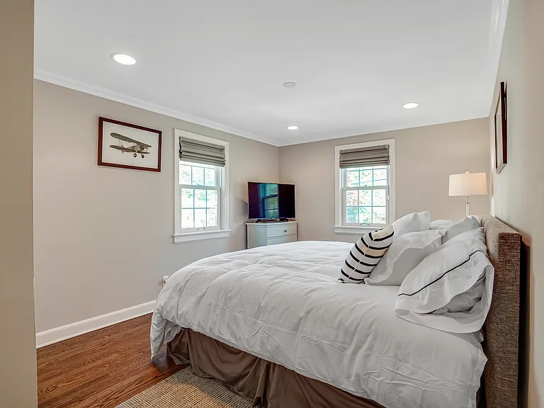 256 Woodland Ave — Photo 28