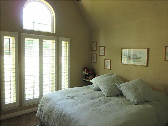 5th image of 6318 Prospect Hill Dr