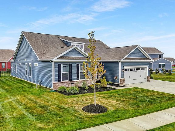 2nd image of 24279 W Cypress Way