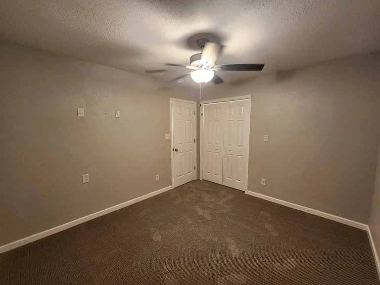 205 Double Eagle Dr #E1 — Photo 17