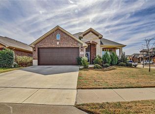 4349 Twin Leaf Drive, Fort Worth, TX 76036