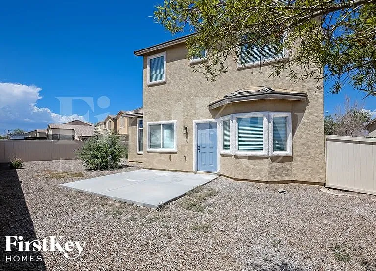817 Fort Mandan Ct — Photo 14