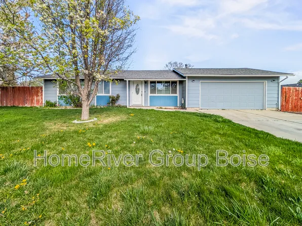 98 N Venice St, Nampa, ID 83687