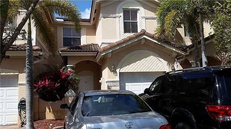 1st image of 12524 SW 126th Ave #12524