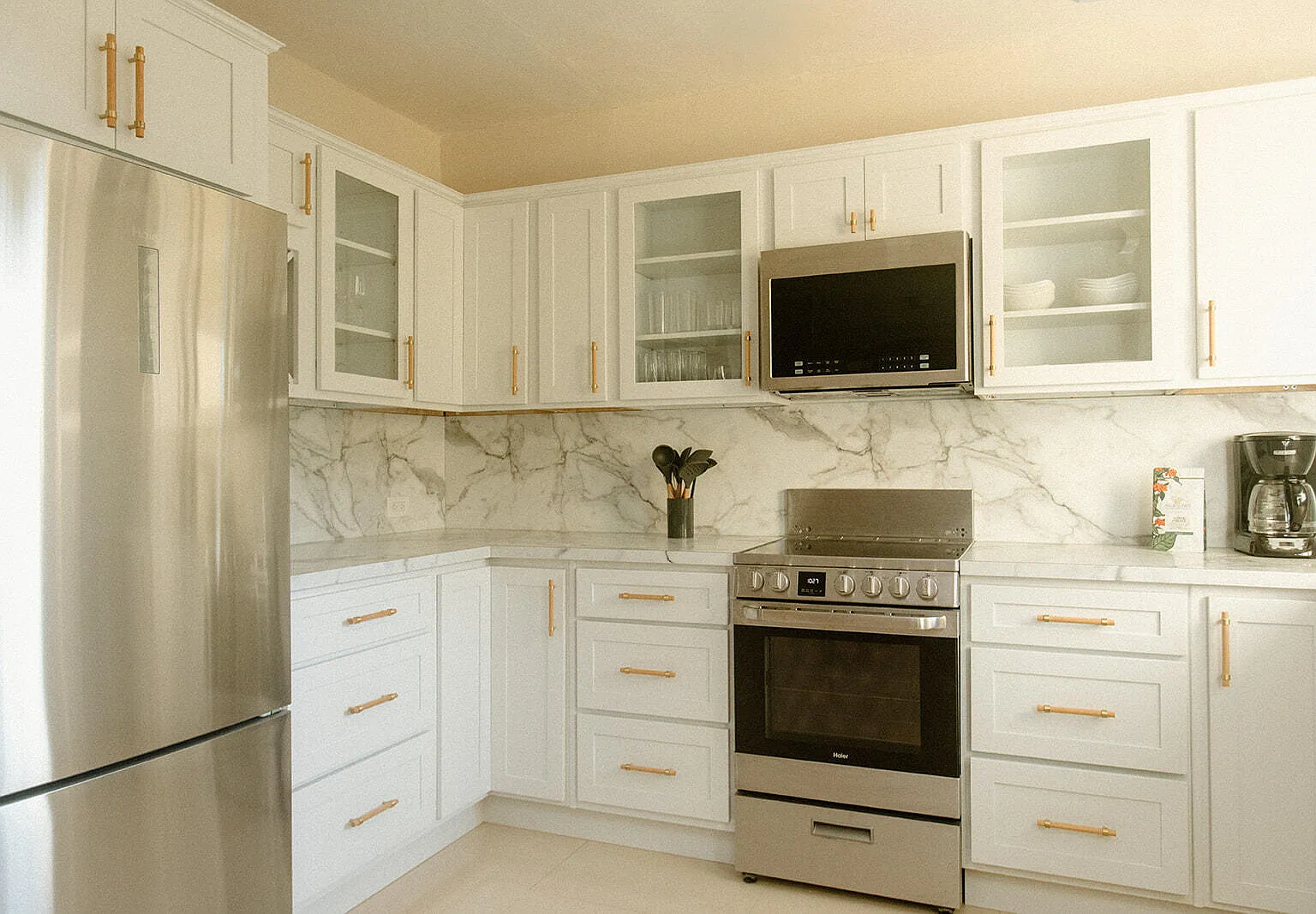 1 bed, $3,200 — Photo 3