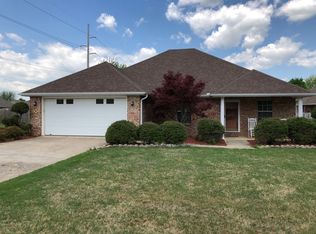 2904 Colton Dr, Springdale, AR 72762