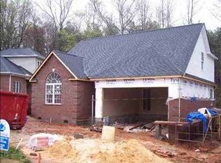 125 Commons Dr, Easley, SC 29642