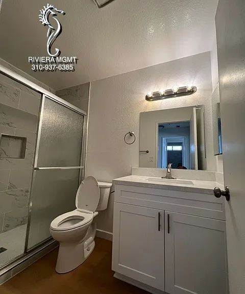 11628 York Ave #12 — Photo 2