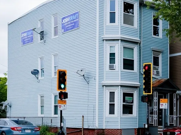 132 Chelsea St, East Boston, MA 02128