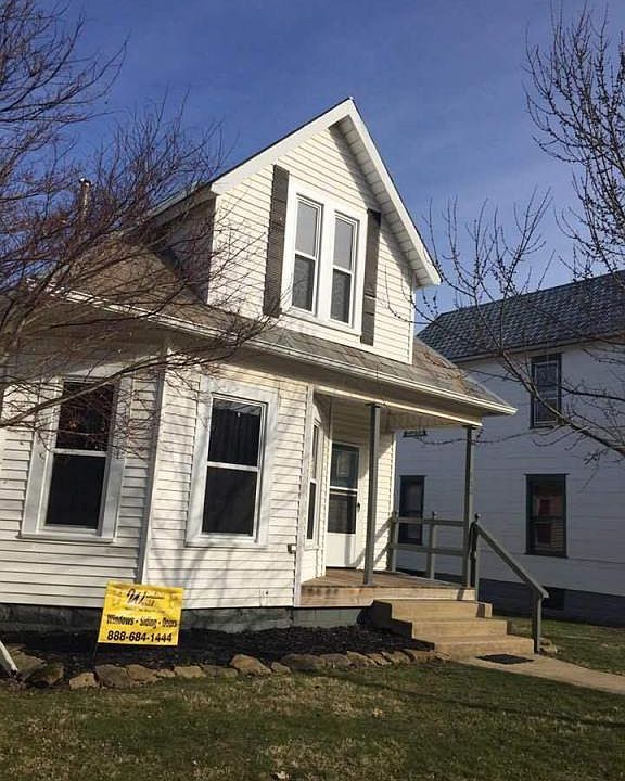 1st image of 118 N McKenzie St