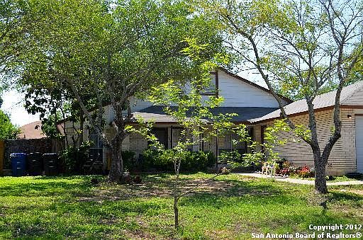 2nd image of 5241 & 5243 MEADOW RISE ST