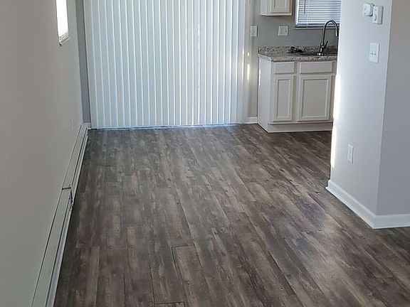 5th image of 5521-5527 Fisher Dr #5521