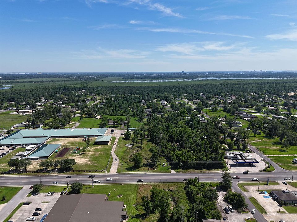 1st image of 615 Sam Houston Jones Pkwy