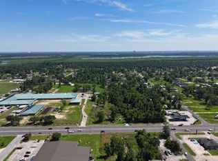 615 Sam Houston Jones Pkwy, Lake Charles, LA 70611
