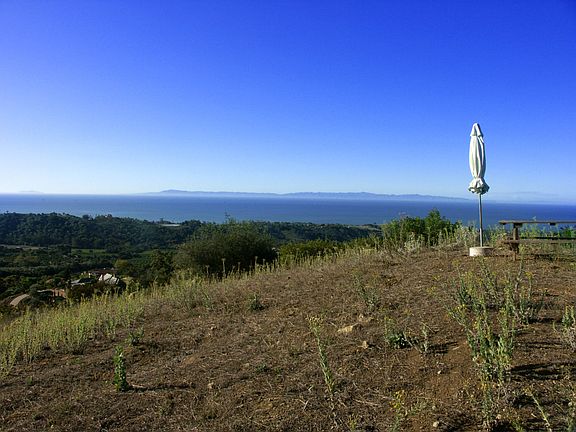 5th image of 2480-90 Bella Vista Dr