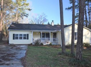 12 E Boxwood Dr SE, Cartersville, GA 30121