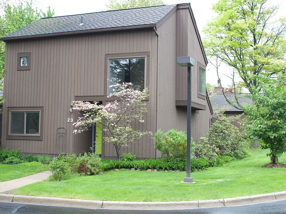 1st image of 23 Haverhill Ct