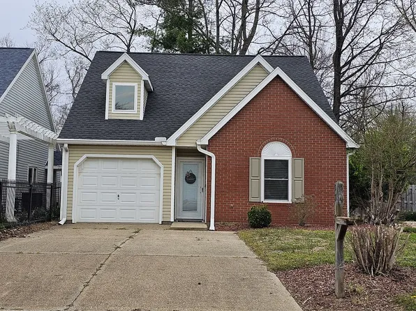 5797 Jeffrey Ln, Newburgh, IN 47630