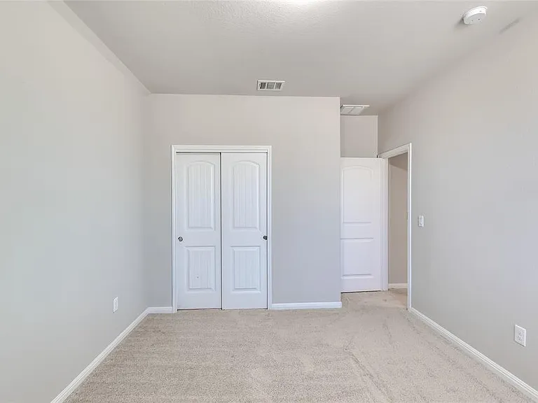 11608 Reading Ct — Photo 19