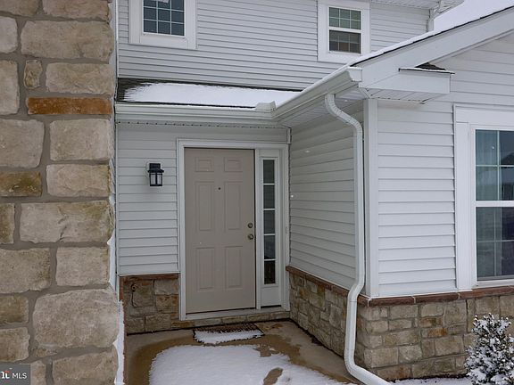 5th image of 315 Normandy Ln