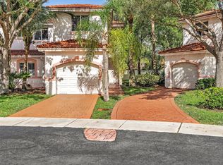 7611 Tamarac Island Cir, Tamarac, FL 33321