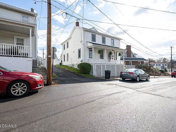 5th image of 926 Vine St
