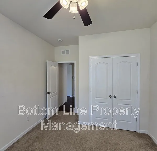 10708 Sky Chase Ave NW — Photo 25
