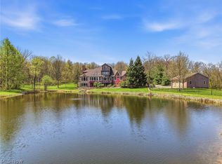 1803 Whisper Bluff Trl, Hinckley, OH 44233
