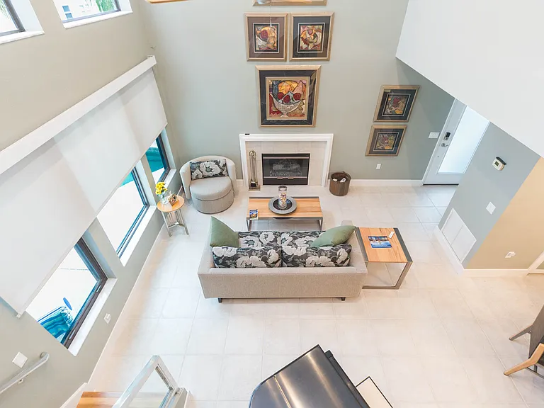 2020 W Dekle Ave #C — Photo 15