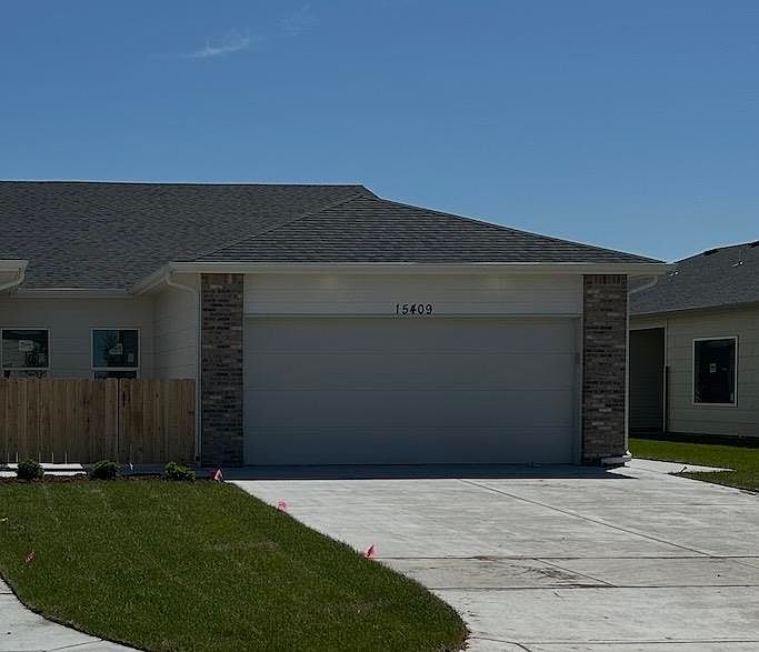 1st image of 15409 W Josephine St
