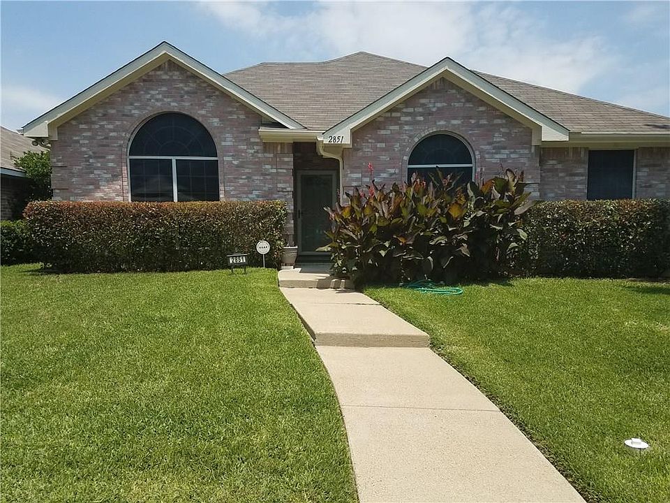 1st image of 2851 Saint Martin Dr