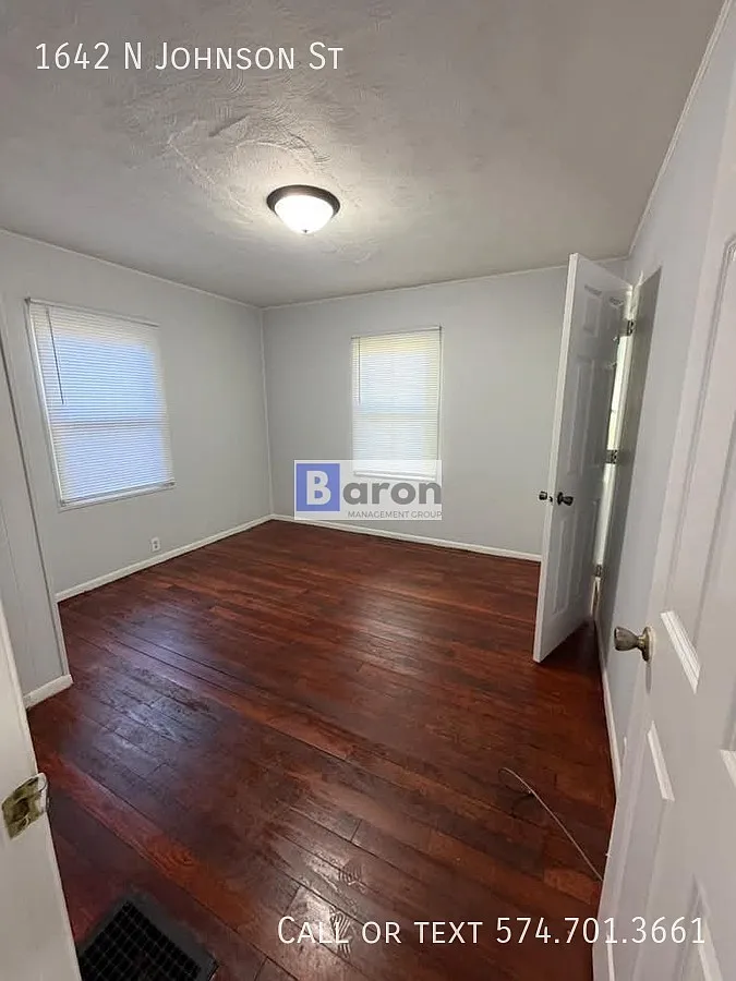 1642 N Johnson — Photo 3