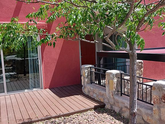 4th image of 4008 Camelot Heights Dr #A