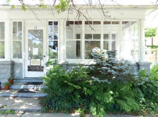 13 Payne St, Hamilton, NY 13346