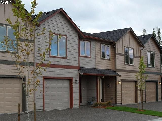 1st image of 9505 NE 72nd St