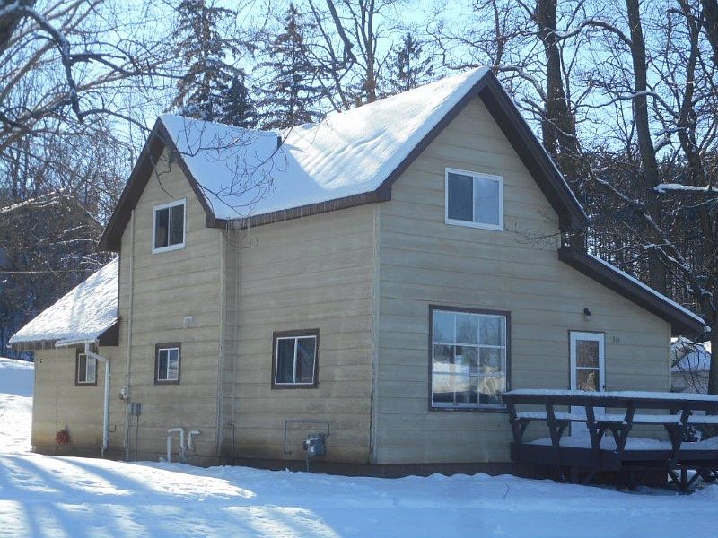 1st image of 319 Maple St