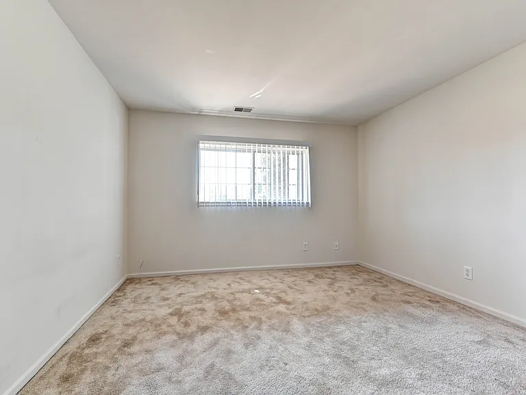 Prairie Creek Townhomes — Photo 11