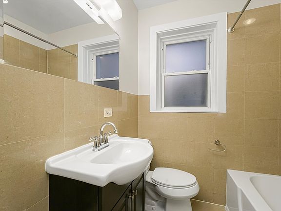 2nd image of 4837 Lee St APT 3
