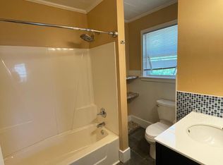 2700 A Ave NE, Cedar Rapids, IA 52402