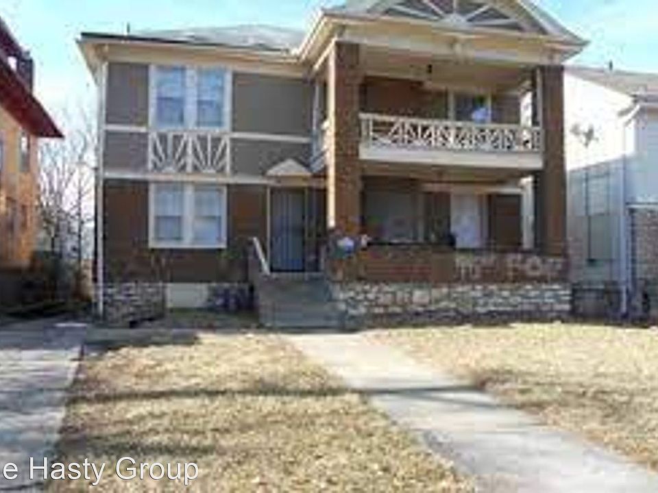 2nd image of 3334 Agnes Ave