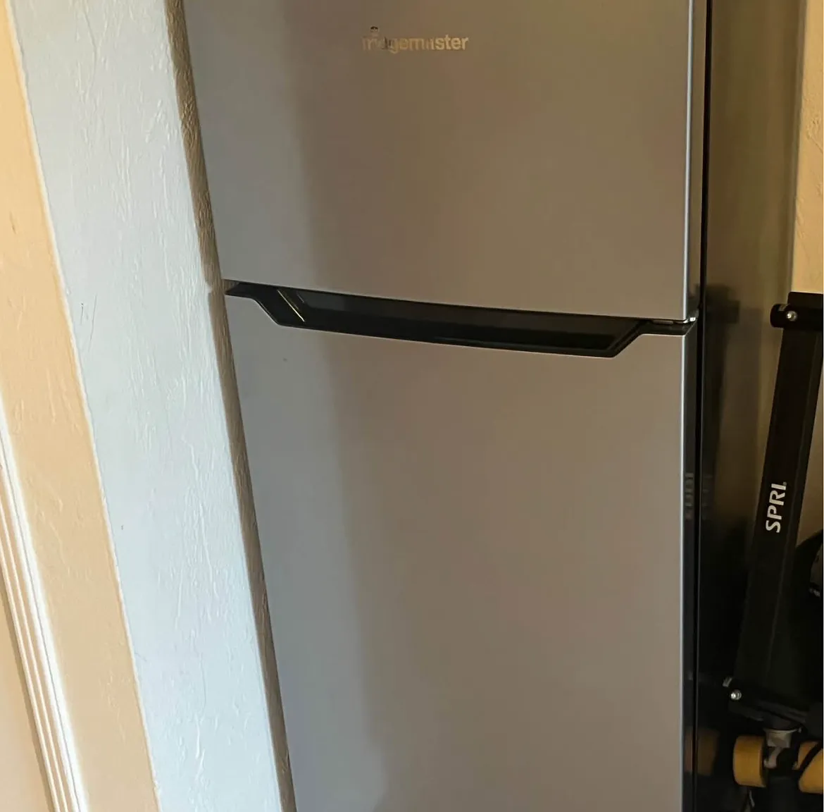 Studio, 450 sqft, $1,300 — Photo 3