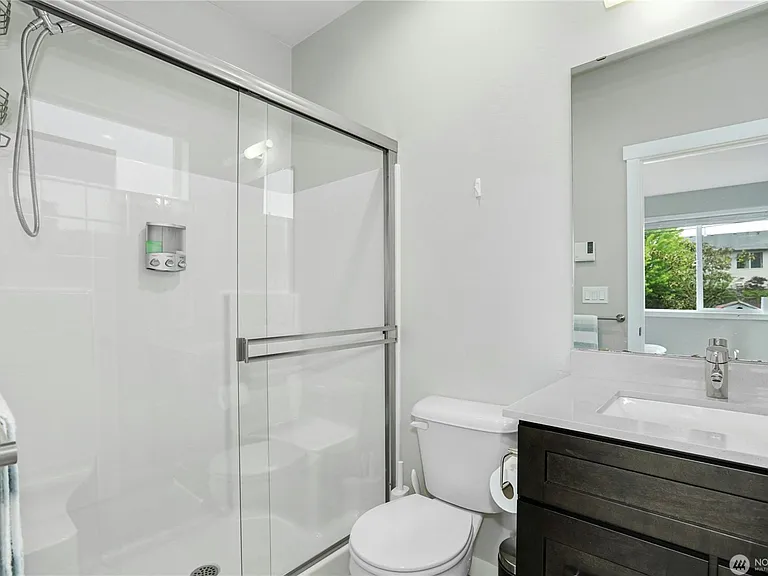Main level bathroom