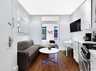 440 10th Ave #2SS, New York, NY 10001