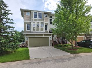 1928 Red Maple Ln, Northfield, MN 55057