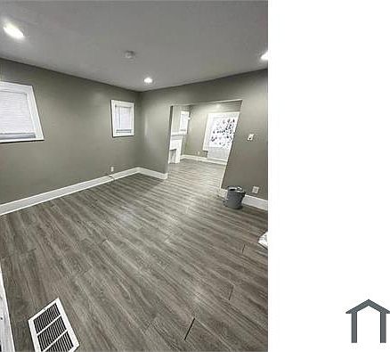 4th image of 12629 Sorrento St