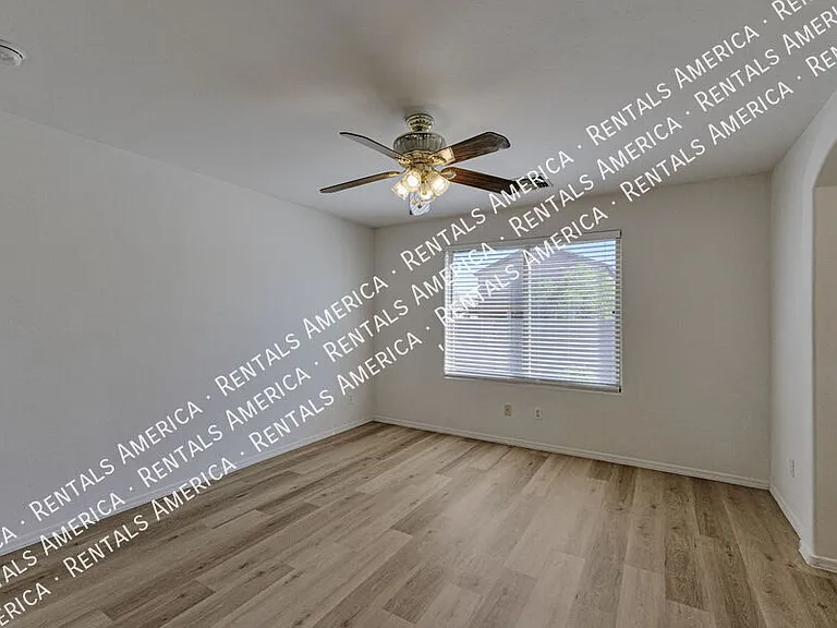 8421 S Burien Rd — Photo 14