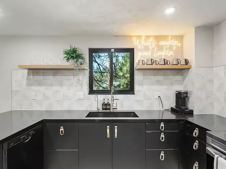 32433 Nordic Dr — Photo 8